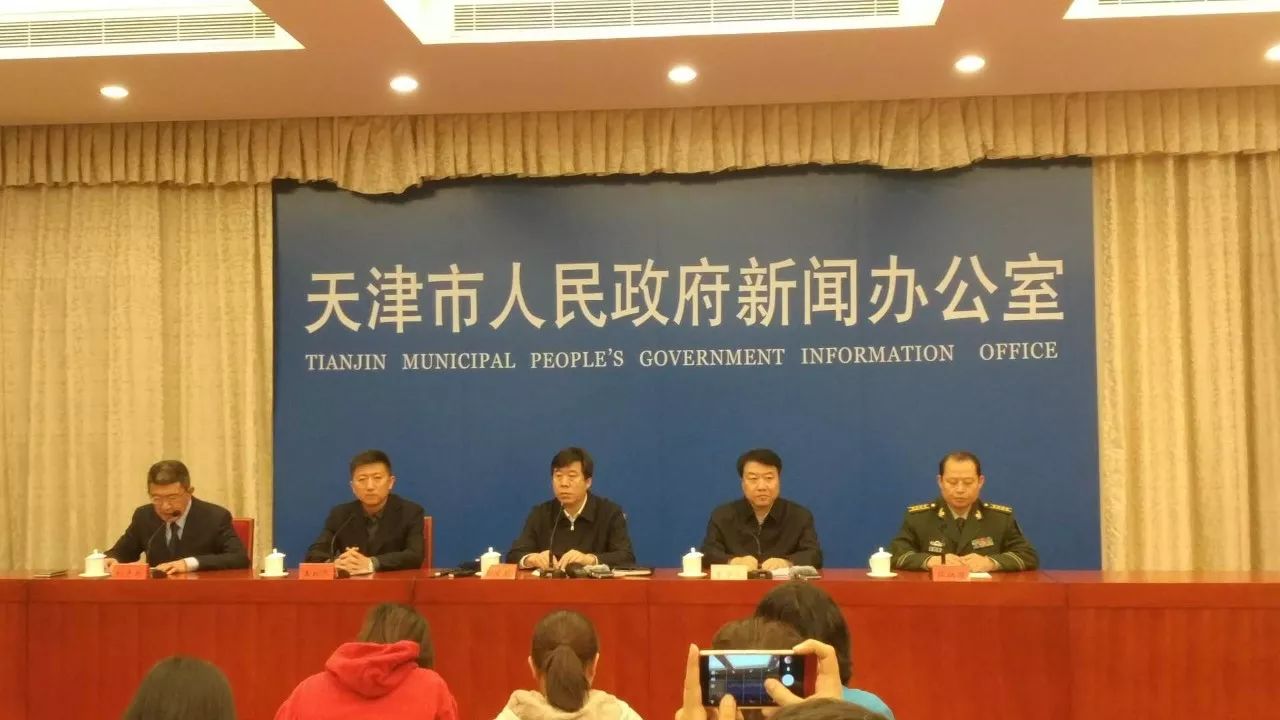 西区公安局深化警务改革，共建平安社区新篇章